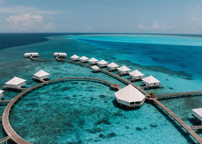 Diamonds Thudufushi Maldives Resort & Spa