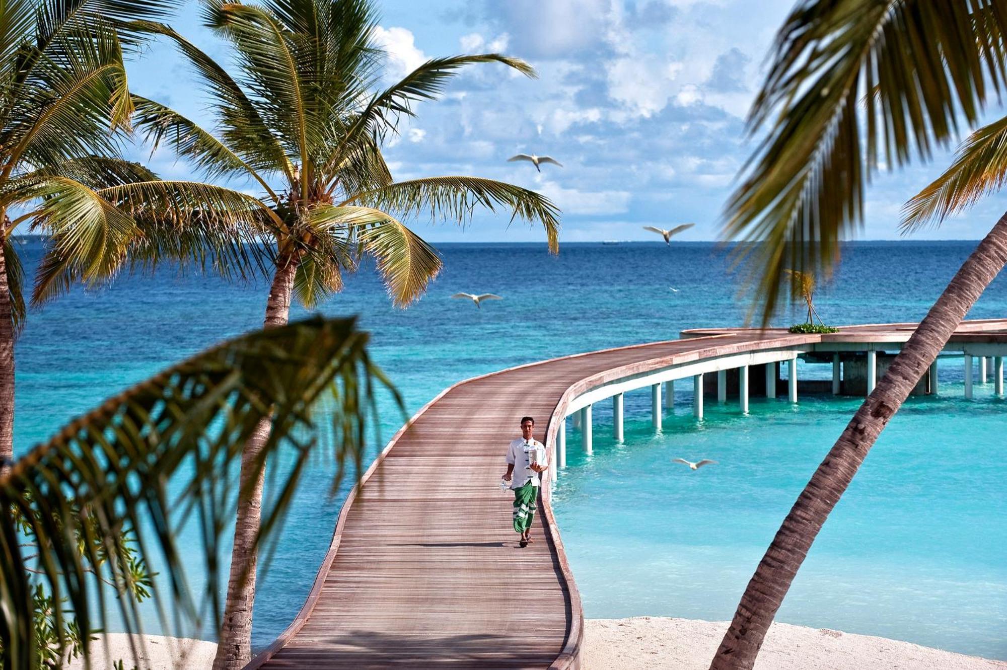 Diamonds Thudufushi Maldives & सहारा Thundufushi