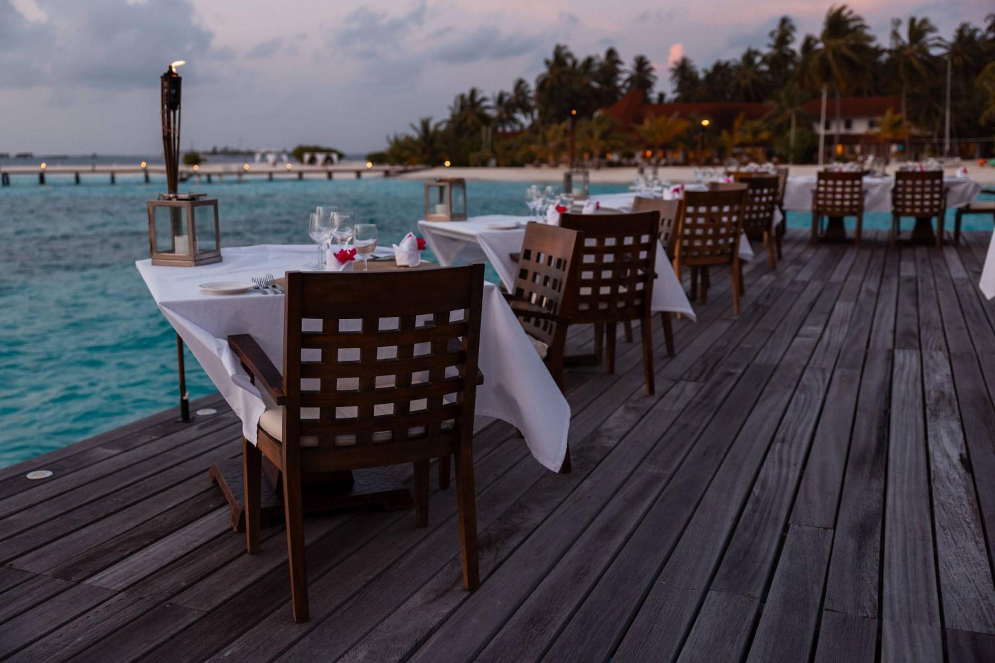 Diamonds Thudufushi Maldives & सहारा Thundufushi