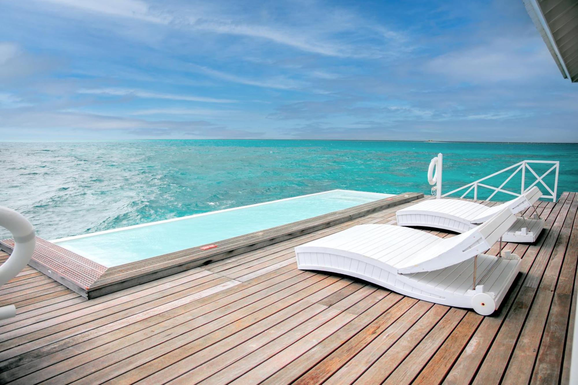 Diamonds Thudufushi Maldives & 5*