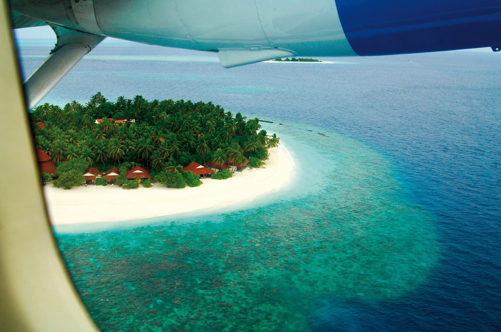 Diamonds Thudufushi Maldives & Thundufushi