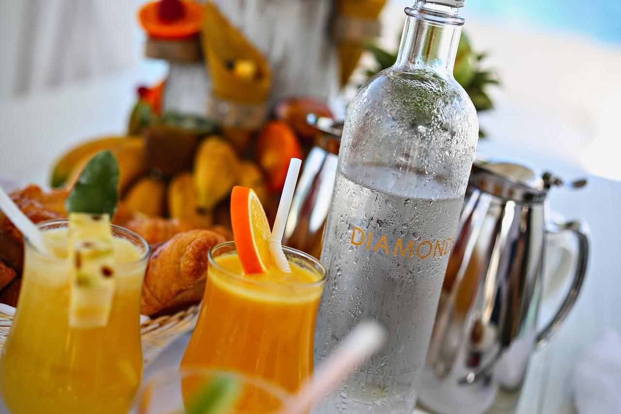 Diamonds Thudufushi Maldives & सहारा 5*